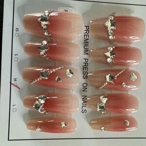 Elegant Press-On Nails with Silver Accents